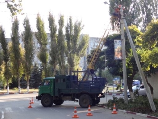 В Армянске появились светодиодные фонари